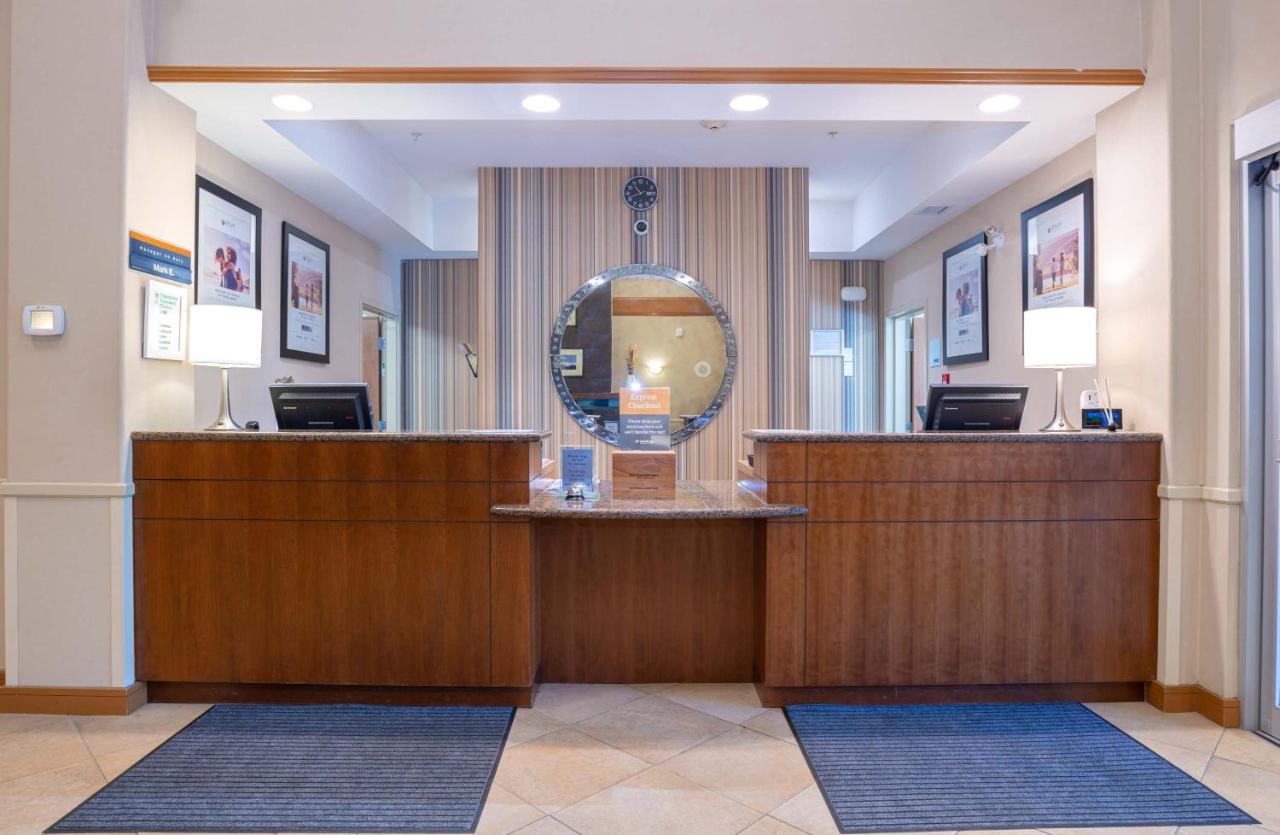Sandman Hotel And Suites Сквомиш Экстерьер фото
